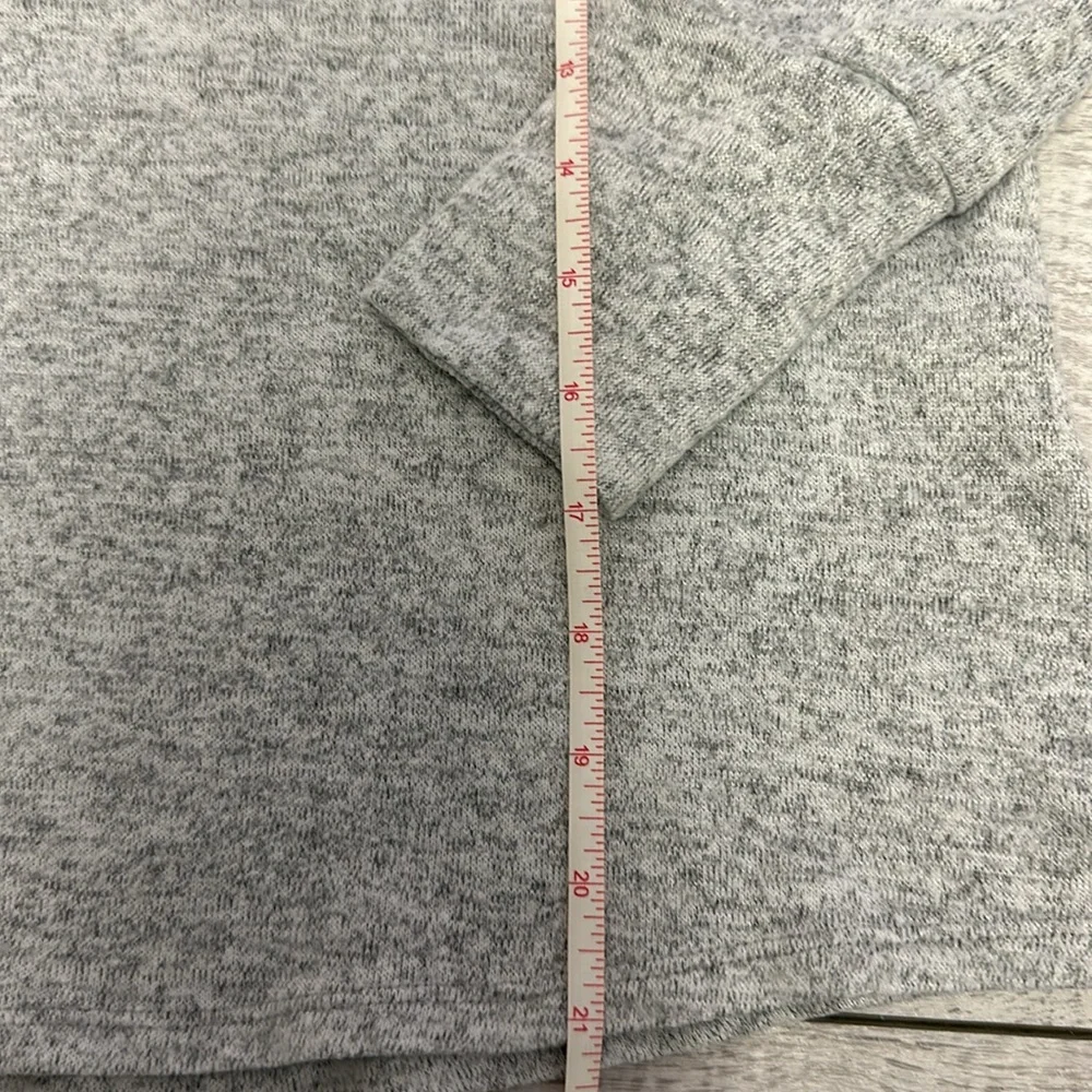 89th + Madison Gray Soft Light Weight Sweater - Picture 8 of 10